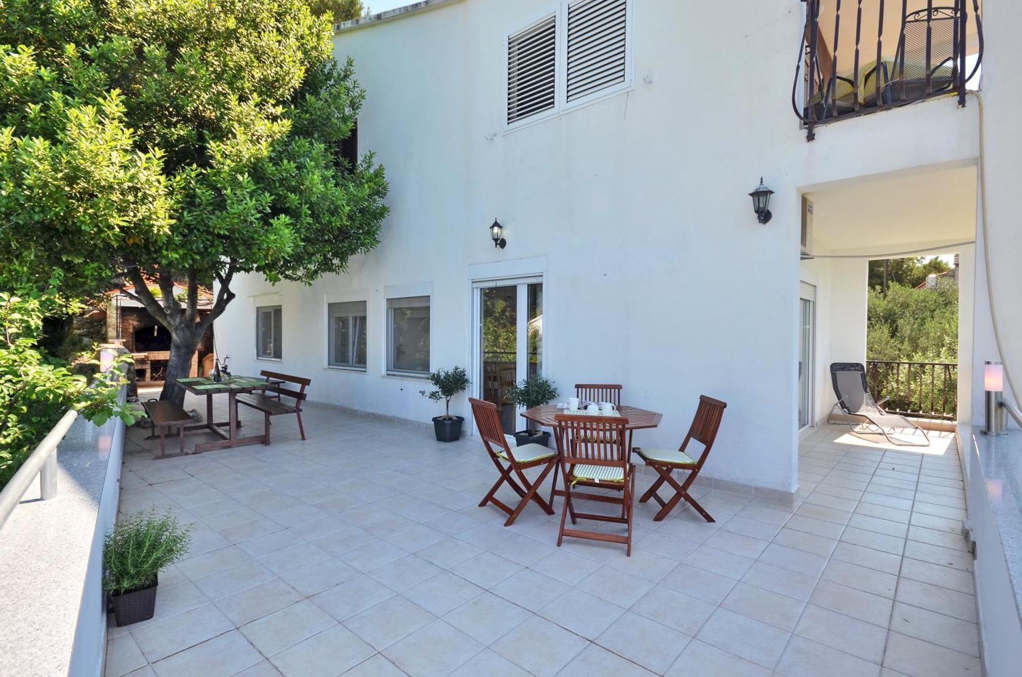 Apartments Vukasovic Mimice Exterior photo